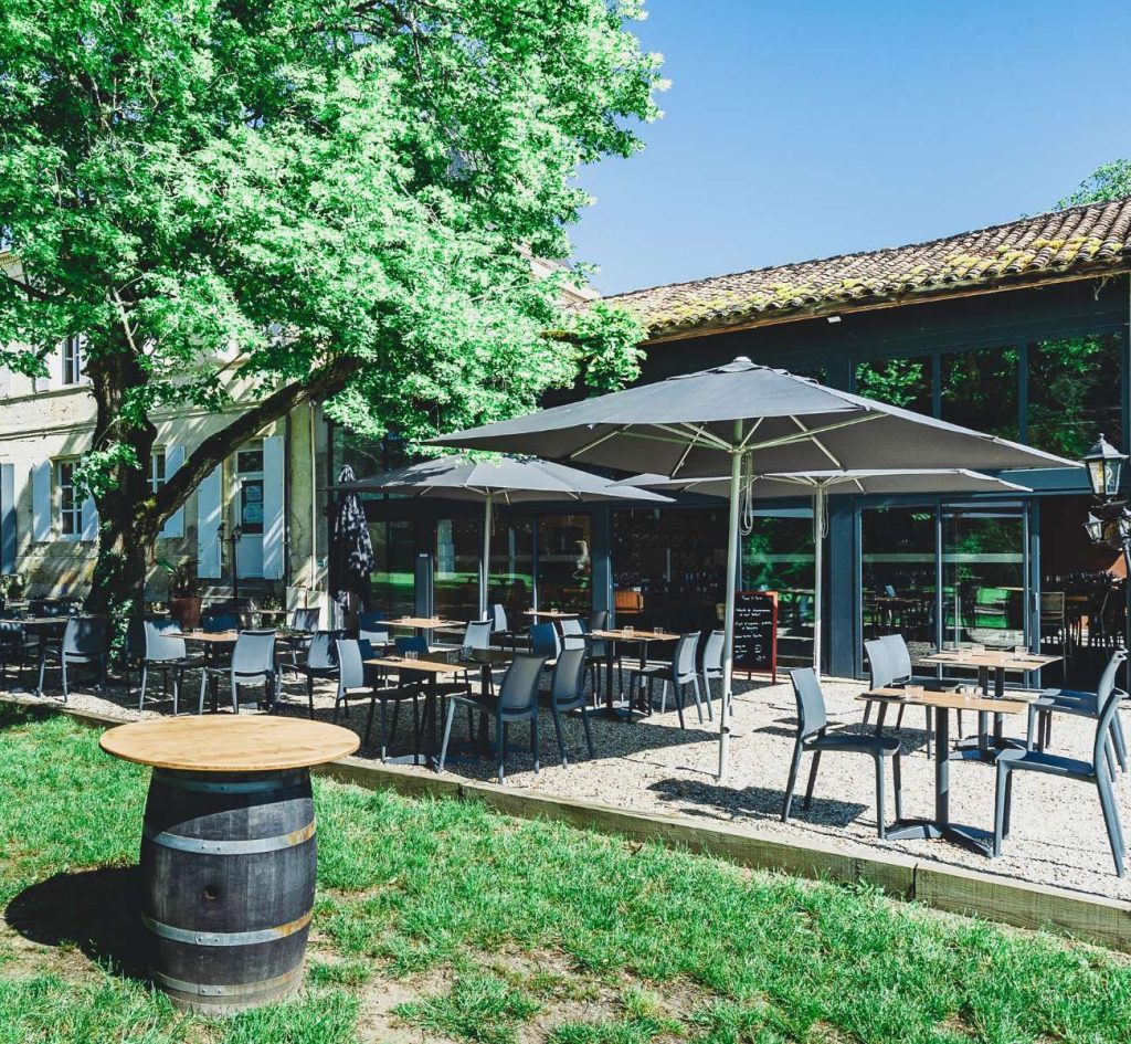 Restaurant avec terrasse à La Verrière du Château près de Bordeaux